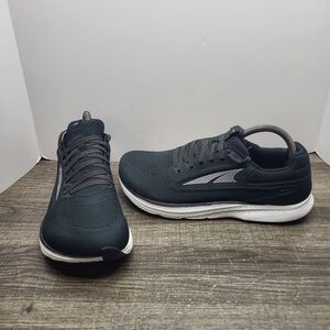 Altra Escalante 4 - Charcoal and White Running Shoes